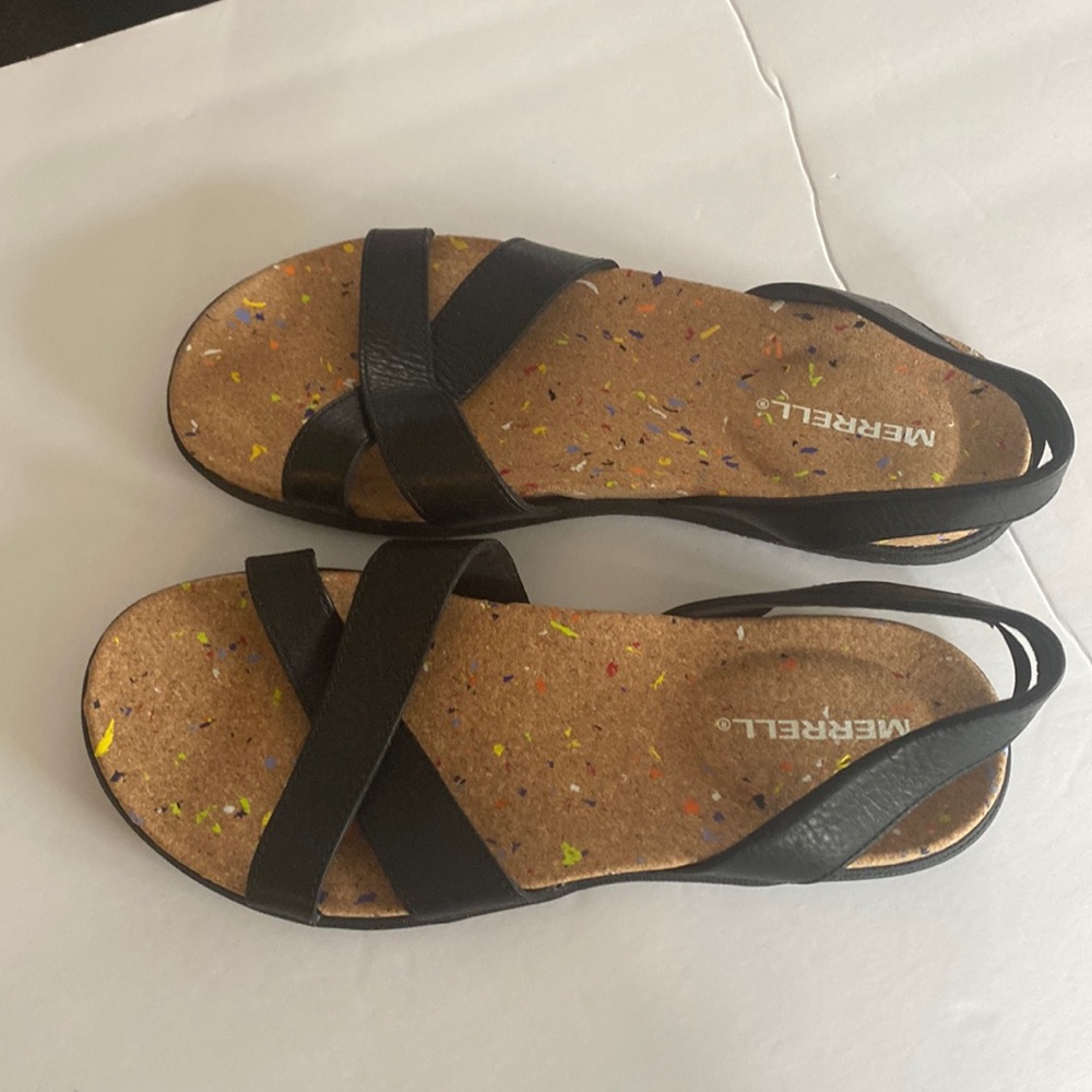 NWOT Merrell Sandals 7